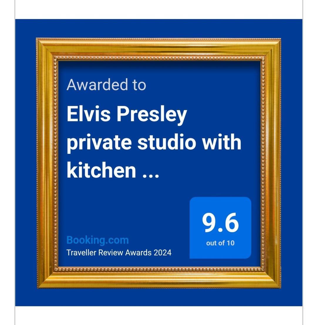 Hotel Elvis Presley Goes Exterior foto
